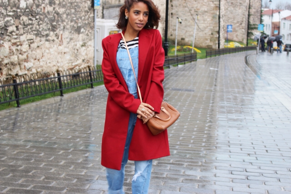 Kara Del Toro's Leather Skirt, Gucci Boots, and Louis Vuitton Bag